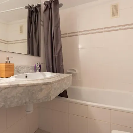 Appartamento Royal By Interhome